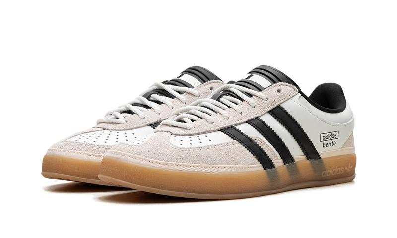 adidas Originals Benito Sneakers - Off-White/Black Gum Sole