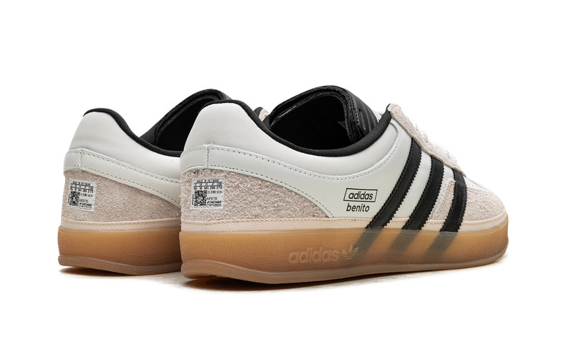 adidas Originals Benito Sneakers - Off-White/Black Gum Sole